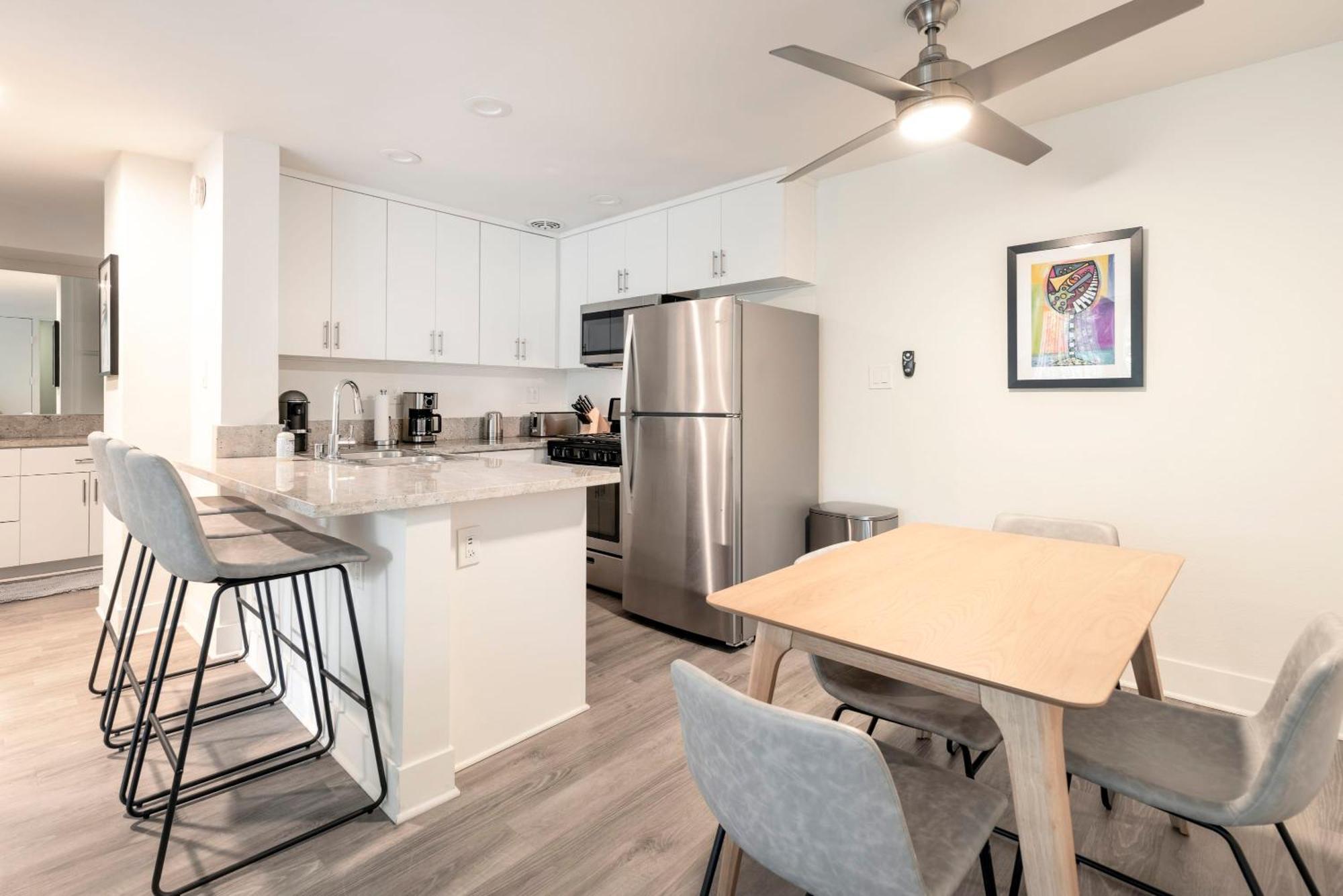 Appartement Luxury Weho Boys Town Med