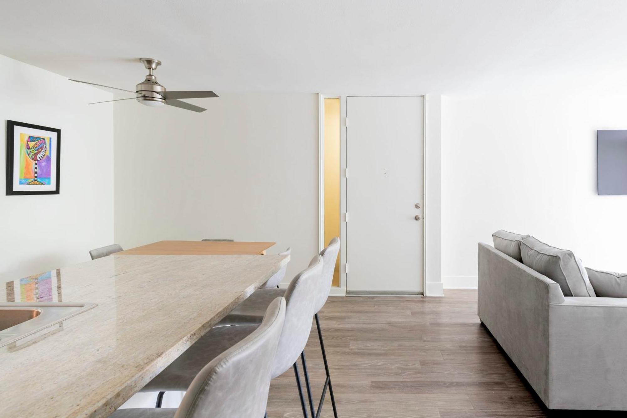 Appartement Luxury Weho Boys Town Med